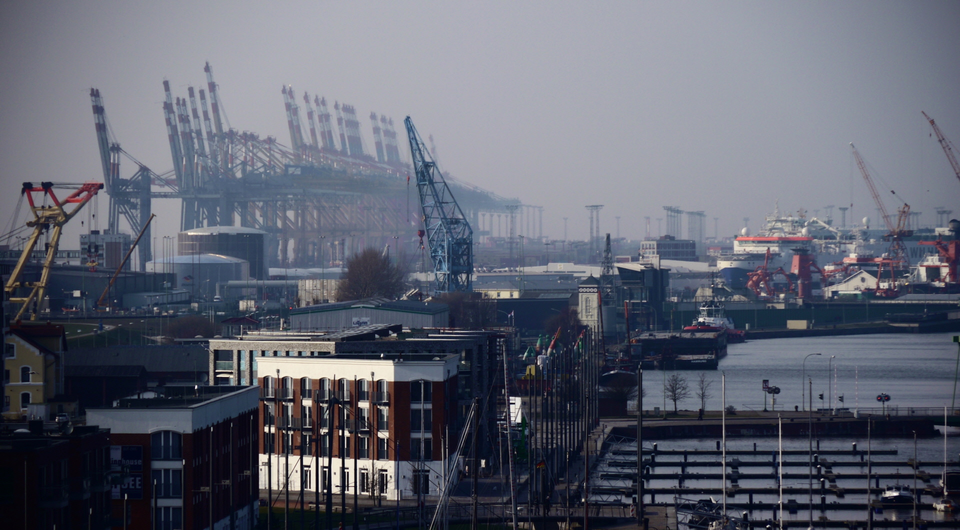 bremerhafen_36_20150320_1513363692