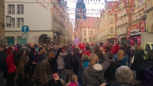 Tanzdemo am Samstag