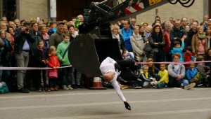 2015