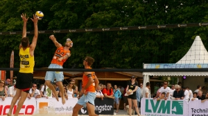 Beach Volleyball am Schloss